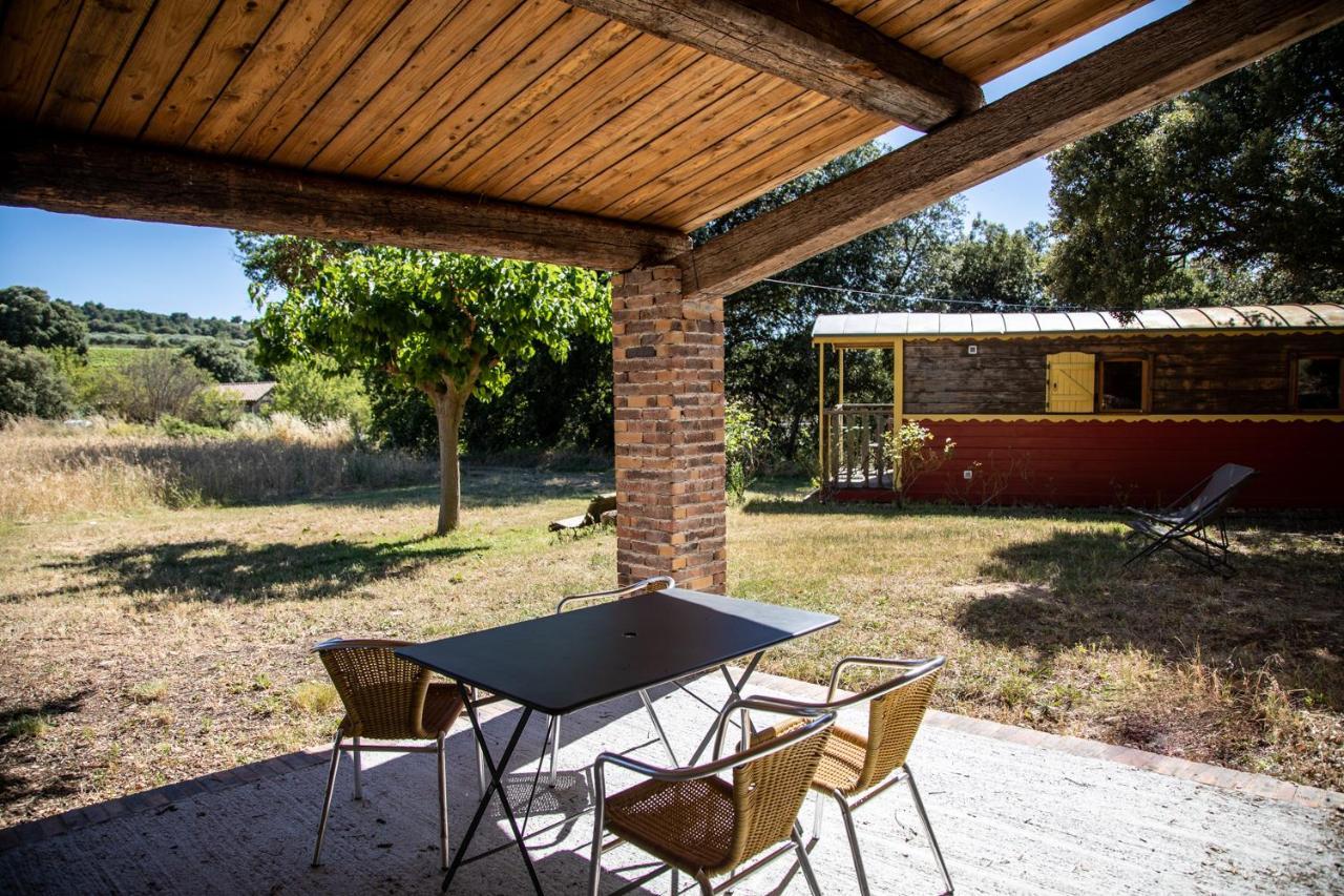 Domaine Les Perpetus Villa La Tour-d'Aigues Exterior photo